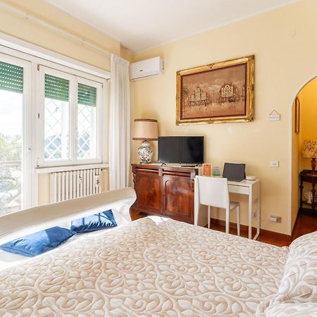 Hotel Colombo Penthouse Wi Fi Netflix Ac Roma Esterno foto
